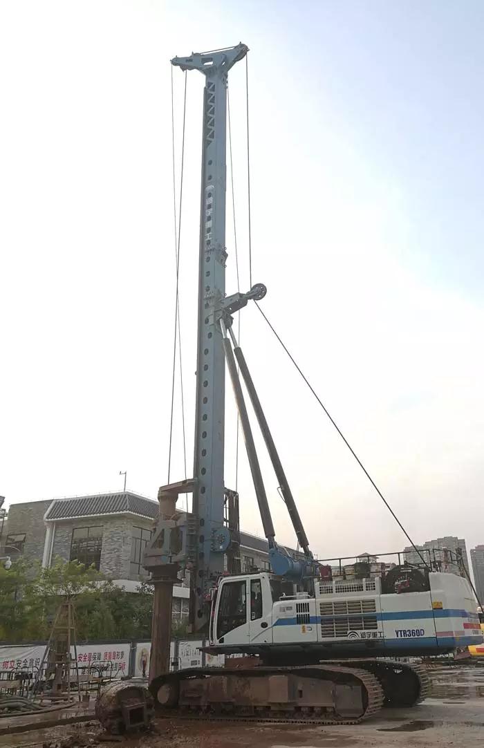 批量交车！华南区域旋挖钻战略客户一行到访壹定发重装