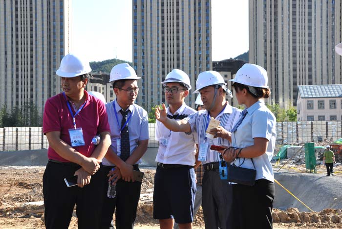 金秋送爽！壹定发重装YTR300Dmax旋挖钻机大连推介会隆重召开