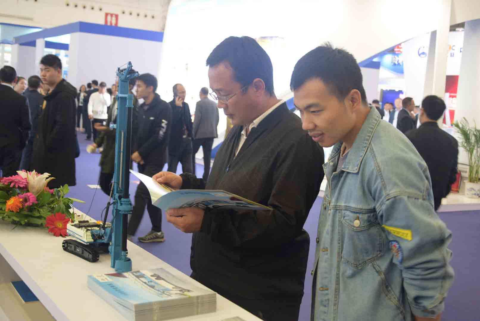 壹定发桥检车，让中国桥梁更安全！