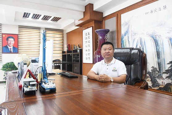 【客户说】王新州:对生活保持激情，对机遇顺势把握